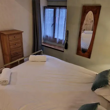 Beautiful Townhouse 3 Double Beds Free Parking